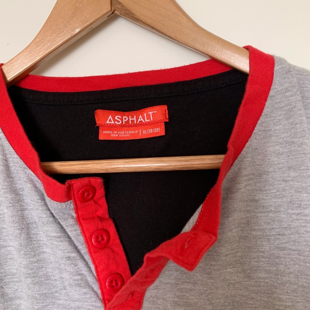 Color-block t-shirt - Picture 3 of 5